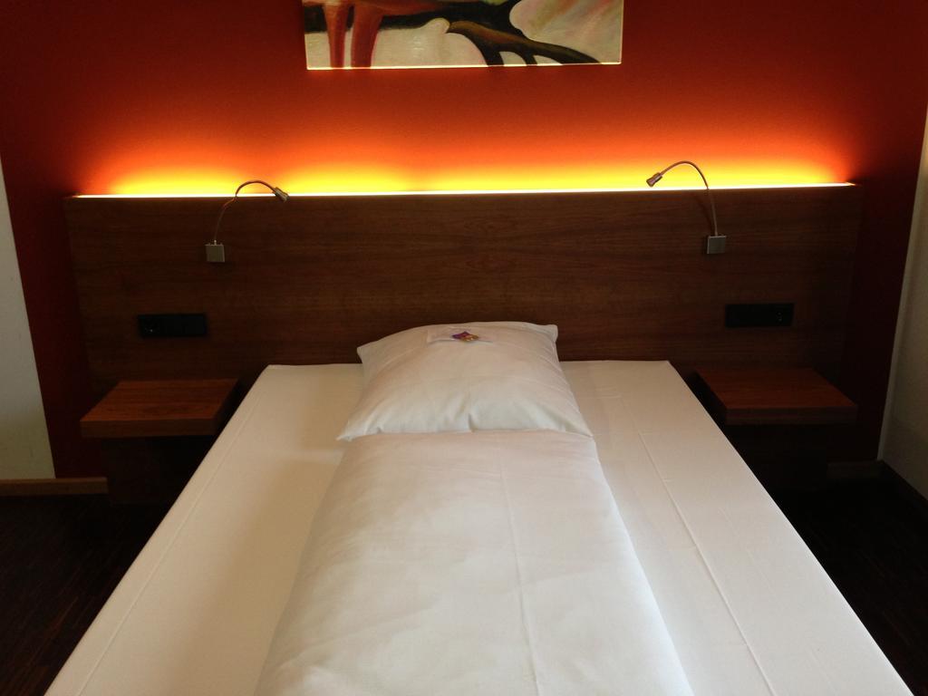 Hotel Koenigstein Munich Chambre photo